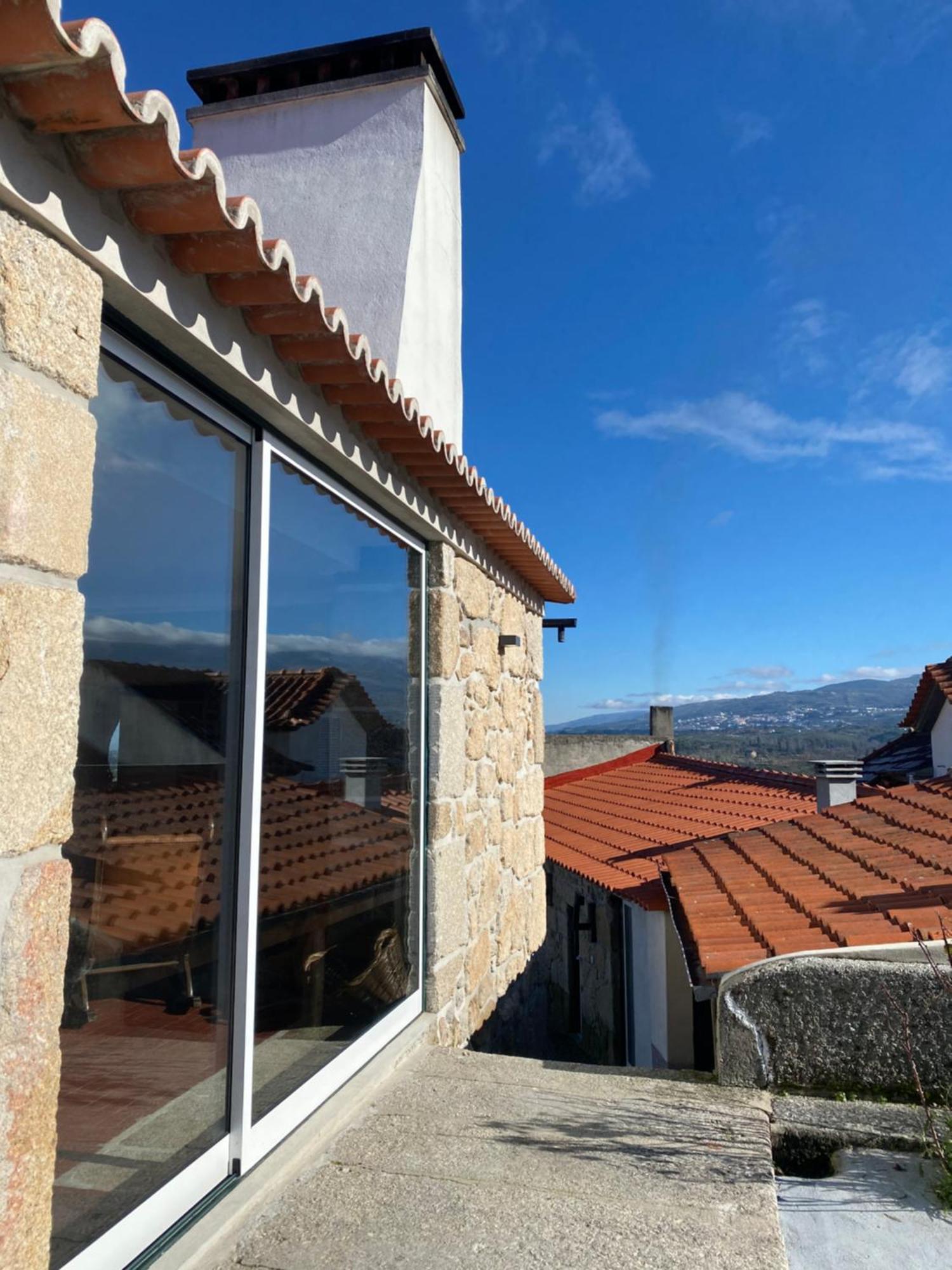 Casa De Lagarinhos Jacuzzi Spa Jogos Gym - Serra Da Estrela - Seia - Gouveia Gouveia  Exterior foto
